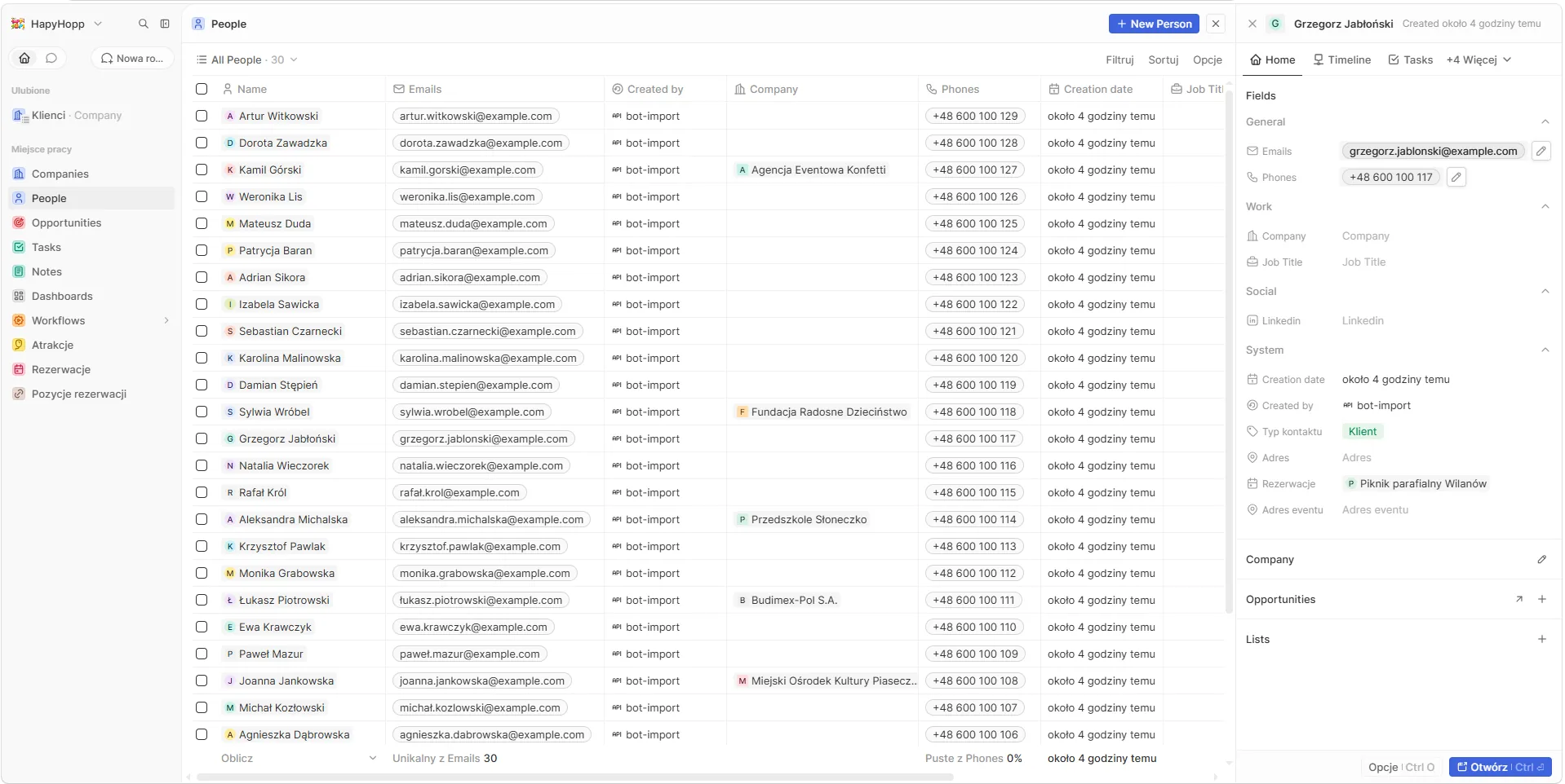 CRM Twenty — lista kontaktów uzupełniona automatycznie przez bota importu